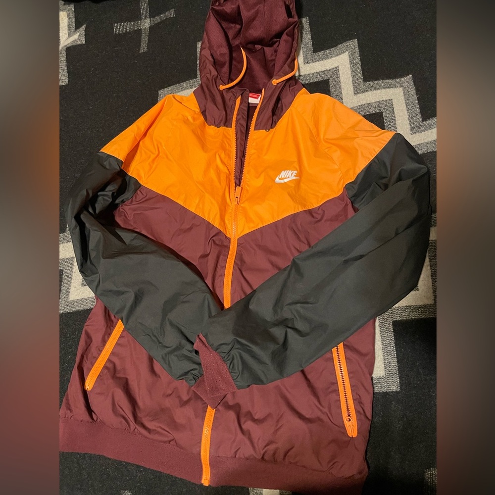 Like New Mens Large Nike Jacket